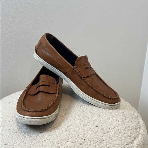 Cole Haan Men\'s Brown Leather Penny Loafers with White Sole size 10M. main image 11